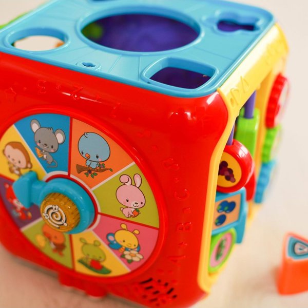 Vtech Интерактивный многофункц. куб "Играй и Учись" 80-183426