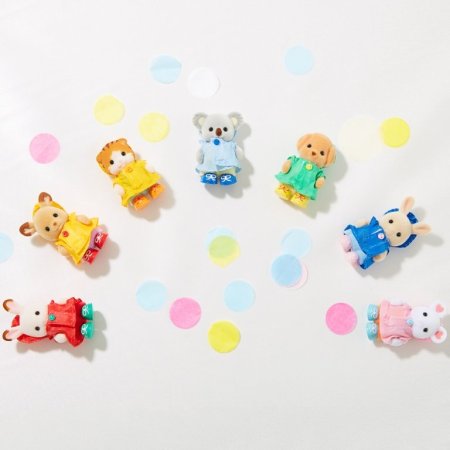Sylvanian Families Игровой набор "Малыши в плащах"