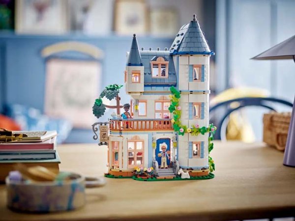 Lego Friends Конструктор "Отель типа: Постель и завтрак"