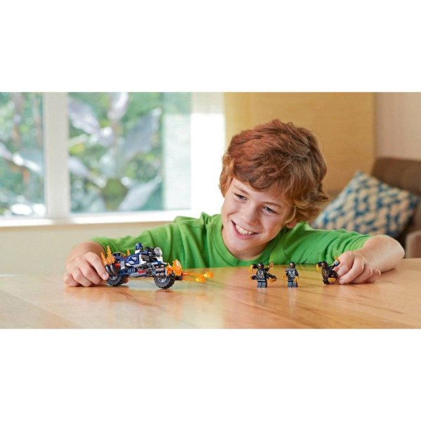 Lego Marvel Супер Герои Капитан Америка: Атака Аутрайдеров