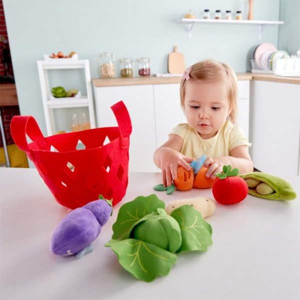 Hape Игровой набор "Овощная корзина"