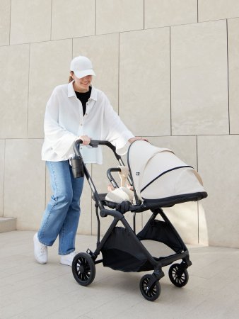 Happy Baby Коляска прогулочная Avery / цвет sand/песочный