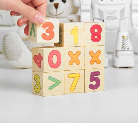 Кубики деревянные "Цифры", набор 9 штук