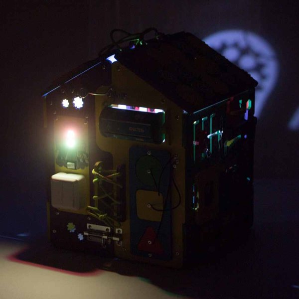 Yoshatoys Бизидом "Парковка"