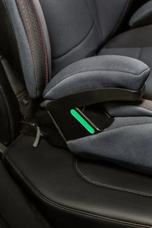 Chicco Автокресло Quizy i-Size (15-36 кг) / цвет India Ink (синий)