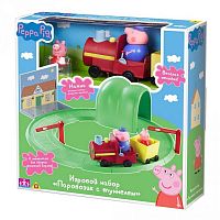игрушка Peppa Pig Детский игровой набор "Паровозик с туннелем"