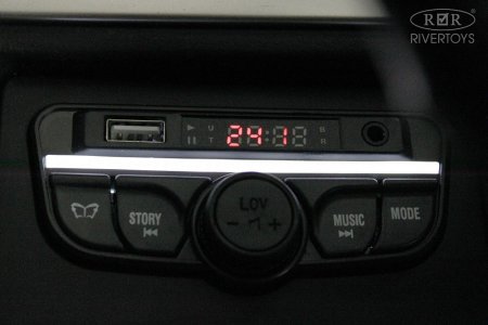Y777YY Электромобиль Mercedes Benz G63   (Зеленый матовый)