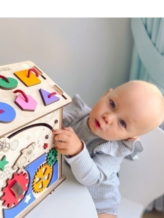 BusyPlay Бизидом Бизитошка "Космическое путешествие" со светом, волшебным маркером и звёздами