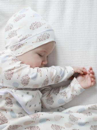(м)Шапочка Mjolk Ёжики на экрю  (р.36-40 см)