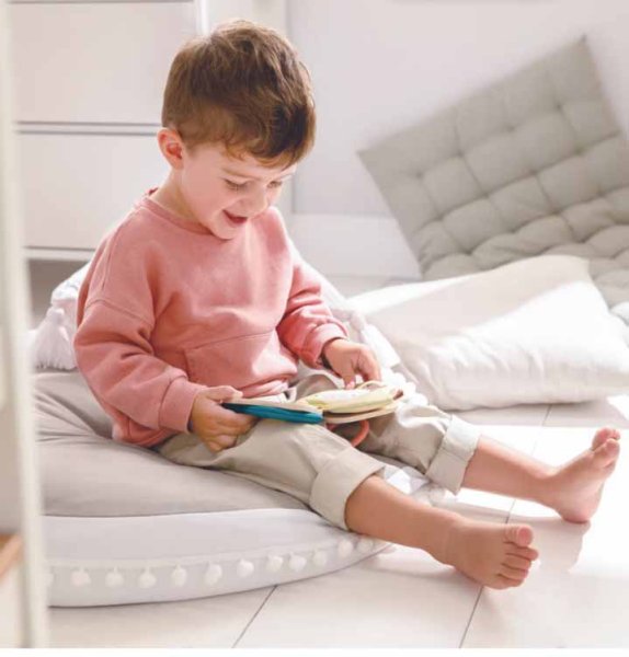 Hape Книжка-подвеска "Домашние животные"