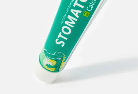 Гель для зубов реминерализующий для детей и подростков 0+ Calcium 50г STOMATOL 