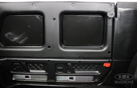 G111GG Электромобиль Mercedes-AMG G63 24V  (Черный)