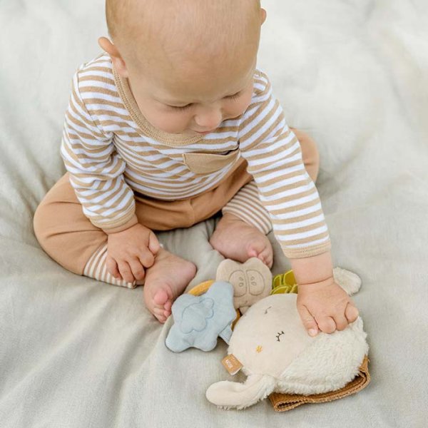 Fehn Развивающая игрушка-подвеска Овечка Natur