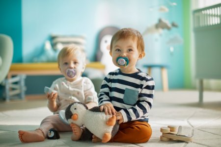 Avent Пустышка ultra air силиконовая ортодонтическая 6-18 месяцев, 2 штуки