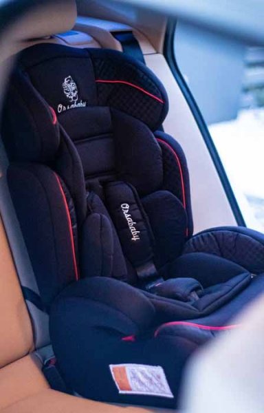 Everflo Автокресло Orsababy YB702A (9-36 кг) / цвет black check (черный)