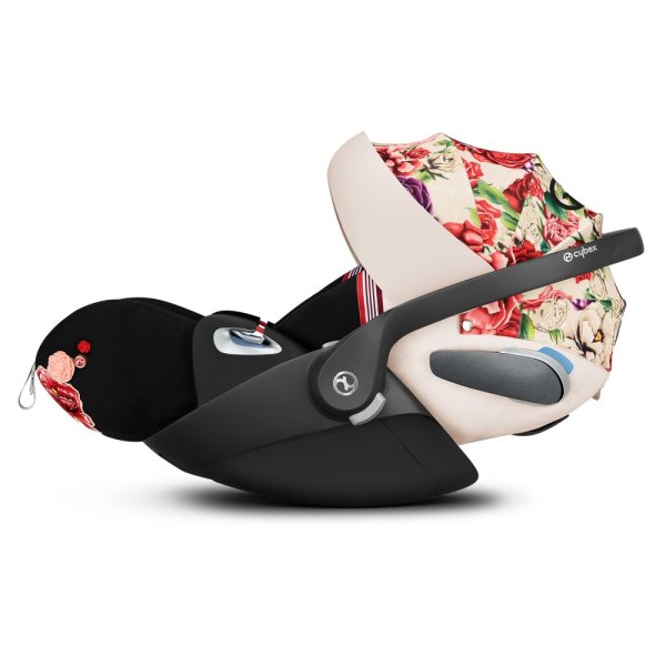 Cybex Автокресло Cloud Z i-Size / цвет FE Spring Blossom light