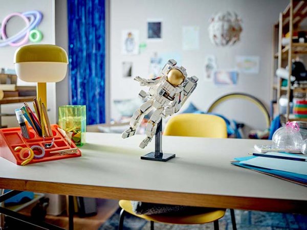 Lego Конструктор Creator Астронавт 3 в 1