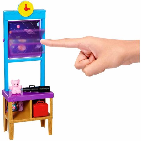 Barbie Игровой набор "Учитель космонавтики"