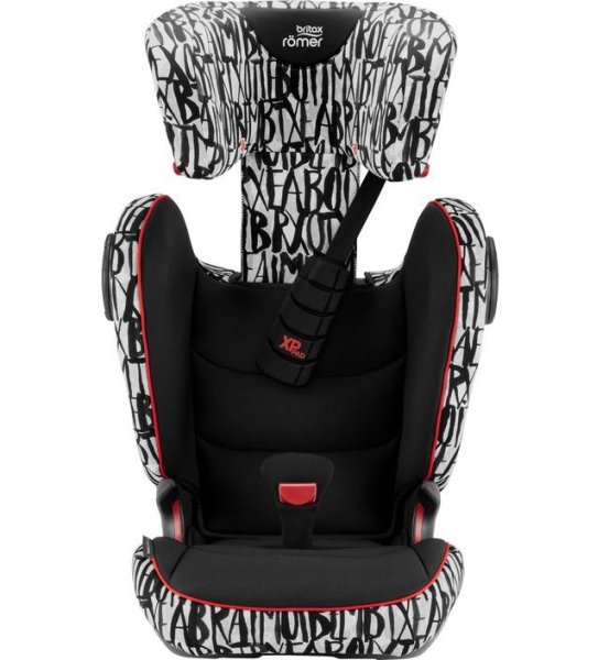 Britax Roemer Детское автокресло KIDFIX III S / Letter Design Highline / белый с черными буквами / группа II/III