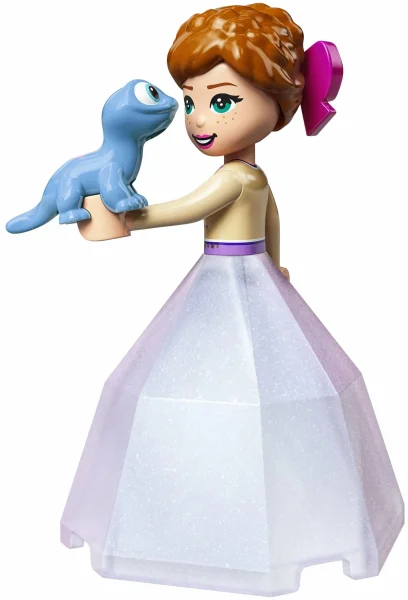 Конструктор LEGO Princess  "Двор замка Эльзы"
