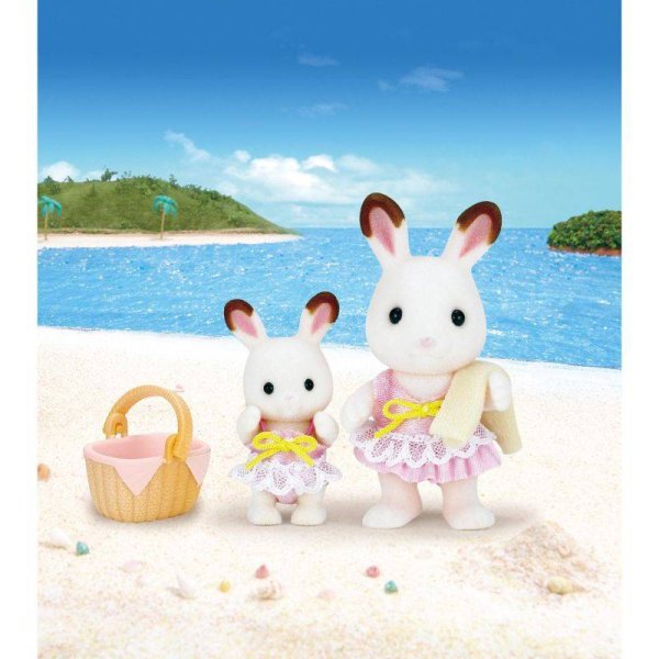 Sylvanian Families Набор "Кролики в купальных костюмах"