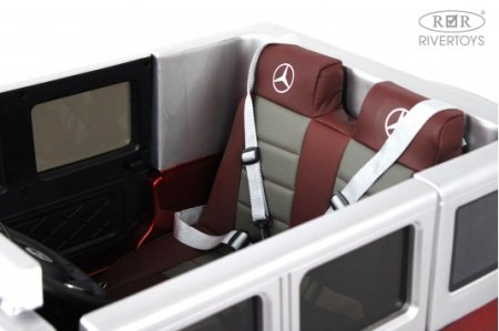 RiverToys Детский электромобиль Mercedes-Benz EQG (E222EE)  / цвет красный глянец