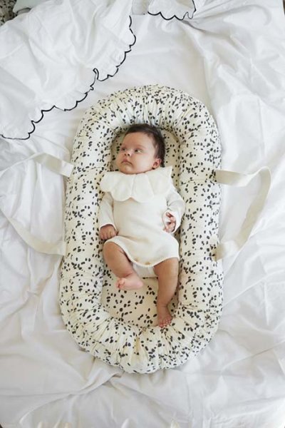 Elodie Портативный кокон Baby Nest Dalmatian Dots
