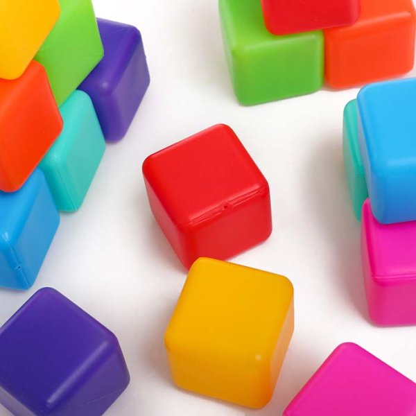 Крошка Я Набор цветных пластиковых кубиков, 16 элементов