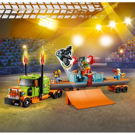 Lego City Stuntz Конструктор "Грузовик для шоу каскадёров", 420 деталей