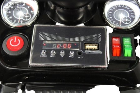 HL600 Детский толокар Mercedes-AMG GLS 63  (Черный)