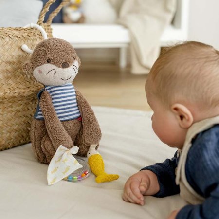 Fehn Развивающая игрушка-подвеска Выдра Тео