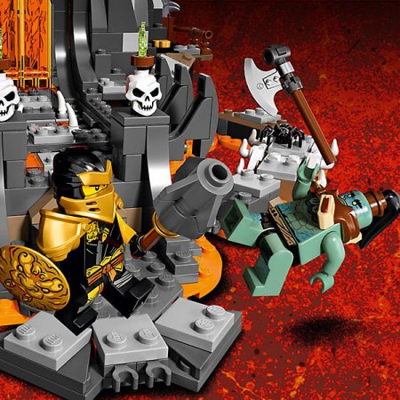 LEGO Конструктор Ninjago "Подземелье колдуна-скелета", 1171 элемент