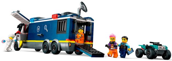 Lego Конструктор City "Полицейский грузовик криминальной лаборатории"