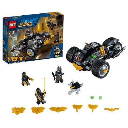 Lego Конструктор Супер Герои Бетмен: Нападение Когтей