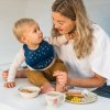 Babyono Нагрудник силиконовый с регулируемой застежкой / цвет темно-синий