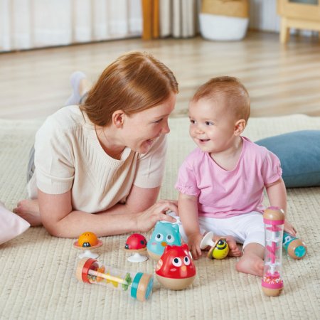 Hape Набор развивающих игрушек-погремушек "Бабочка, пчела, божья коровка"