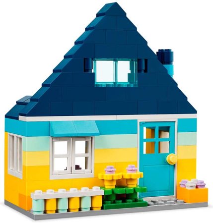 Lego Конструктор Classic "Создавай дома"