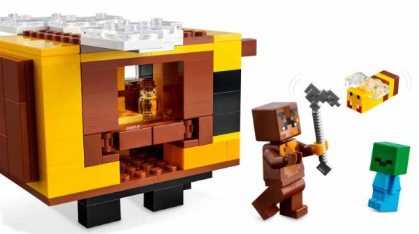 Lego Minecraft Конструктор "Пчелиный коттедж"