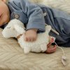 Fehn Музыкальная игрушка-подвеска Овечка Natur