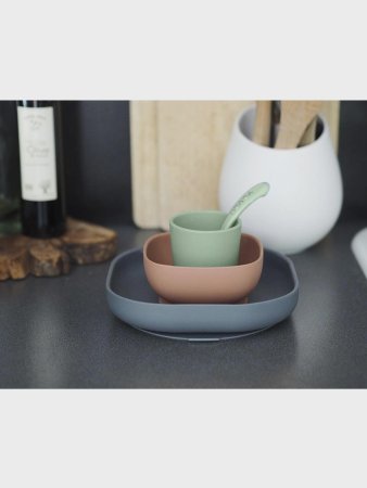 BEABA Набор посуды TERRACOTTA COFFRET REPAS SILIC TERRACOTTA: 2 тарелки, стакан, ложка, силикон
