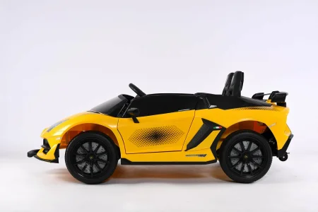 Автомобиль Lamborghini Aventador 019  (Желтый)