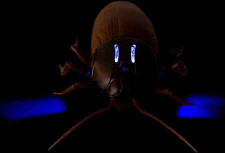 Bondibon Игрушка на пульте управления Таракан