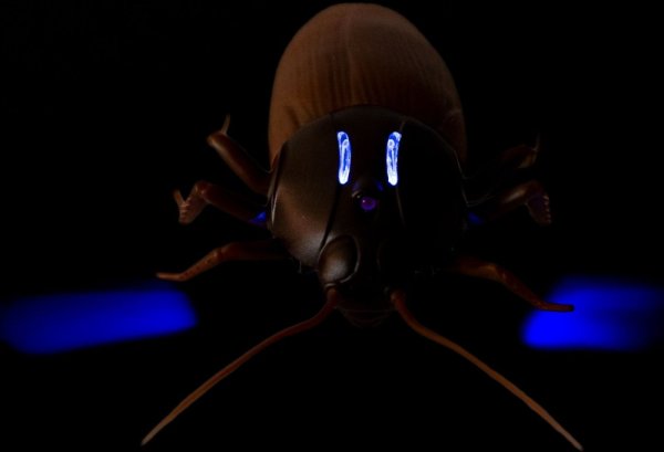 Bondibon Игрушка на пульте управления Таракан