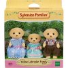 Sylvanian Families Набор "Семья Лабрадоров", 3 фигурки