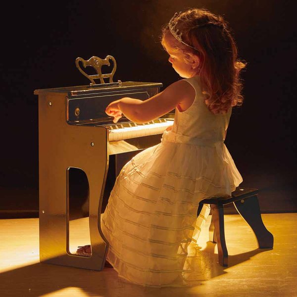 Hape Пианино динамическое электронное