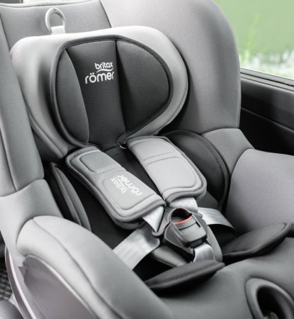 Britax Roemer Вкладыш для новорожденного для автокресла Dualfix /цвет  черный