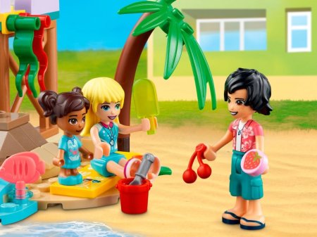 Lego Конструктор Friends "Развлечения на пляже для серферов"