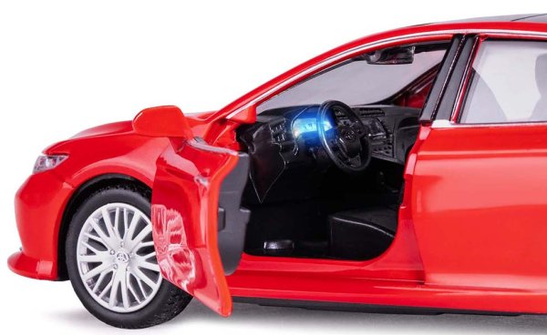 Автопанорама Машинка металлическая Toyota Camry / цвет красный