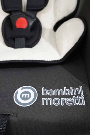 Bambini Moretti Детское автомобильное кресло BM-322 / группа 0+, Lux / цвет серый-чёрный