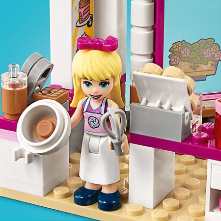 Lego Конструктор Friends "Кафе в парке Хартлейк Сити"